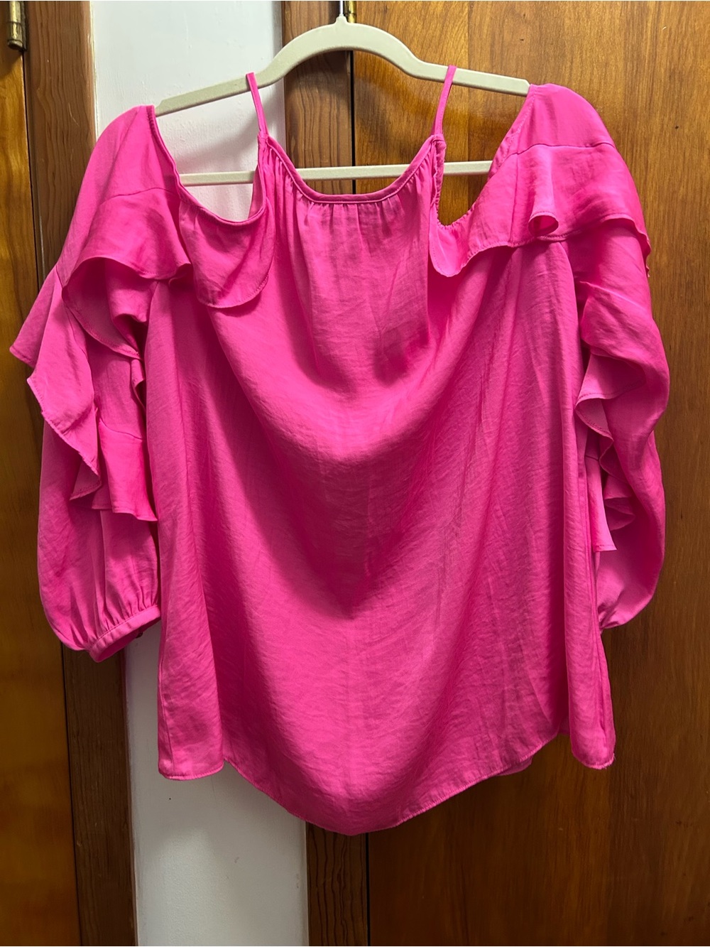 Jennifer Lopez Hot Pink Ruffle Cold-Shoulder Tunic - Picture 2 of 8